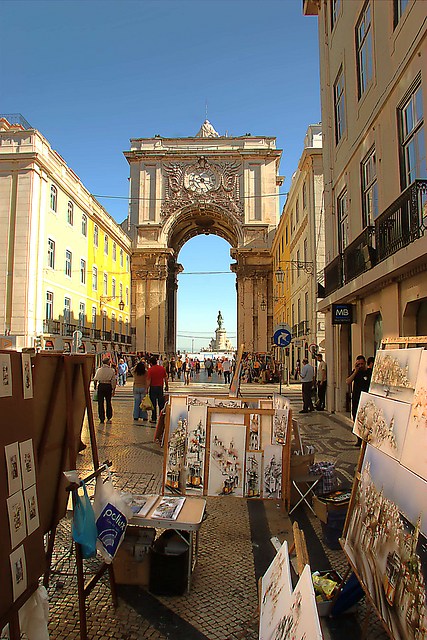 Pictures of Pictures of Lisbon